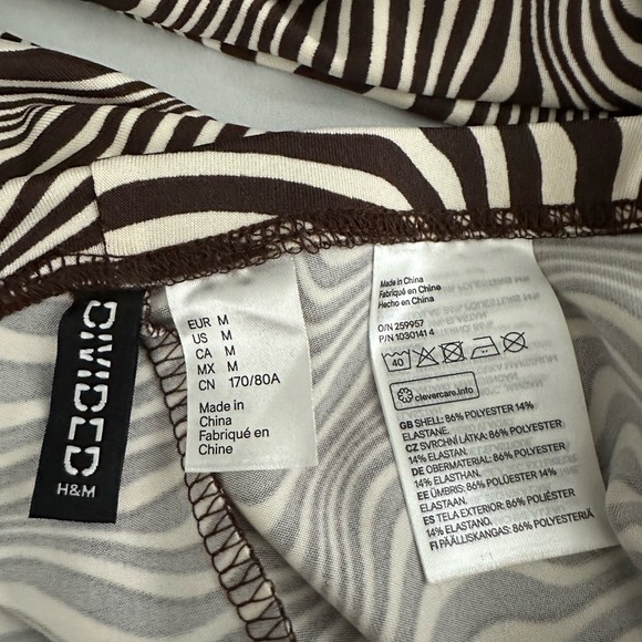 H&M Divided Brown and White Zebra Printed pants with waist tie string - Picture 3 of 6